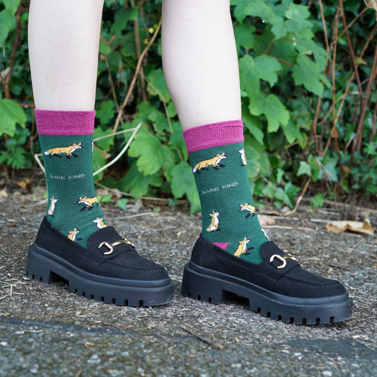 model wearing fox bamboo socks